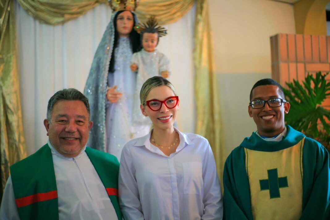 Alcaldesa Elizabeth Niño actividad “Begoña camina contigo”