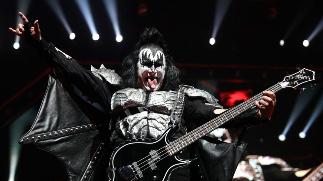 Gene Simmons Kiss