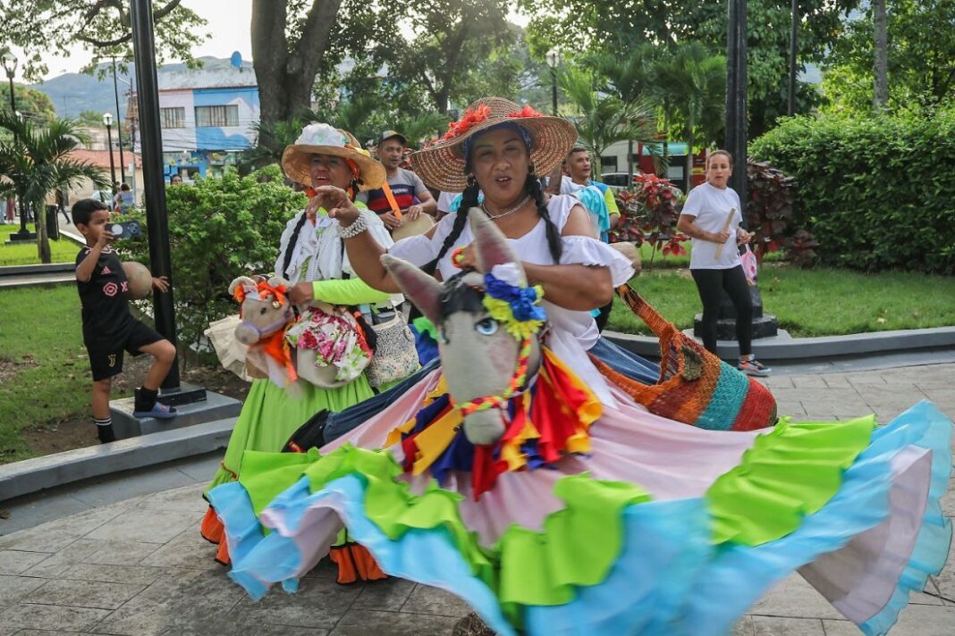 Día Nacional Burras Burriquitas Tradicionales