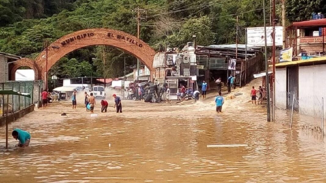 rotura tubo matriz El Hatillo