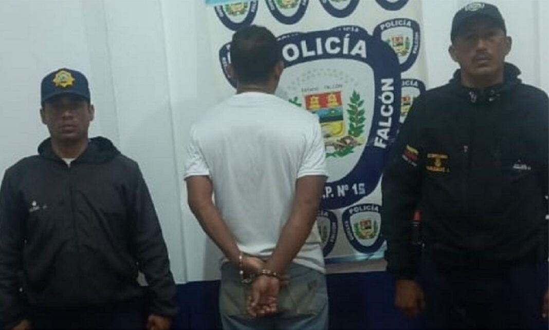 profesor actos lascivos