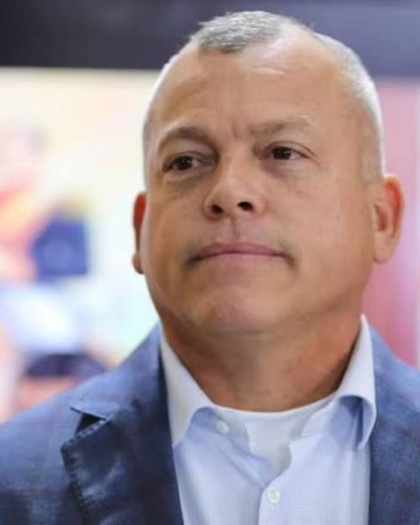 Vicealmirante Aníbal Coronado