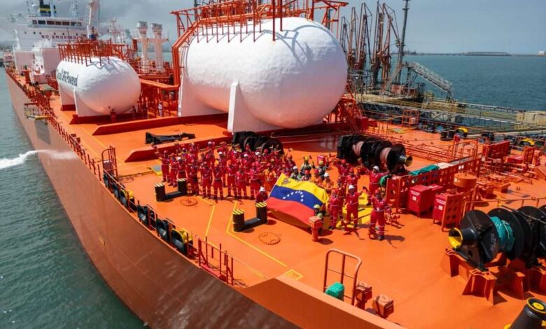 Venezuela exporta primer cargamento de Gas