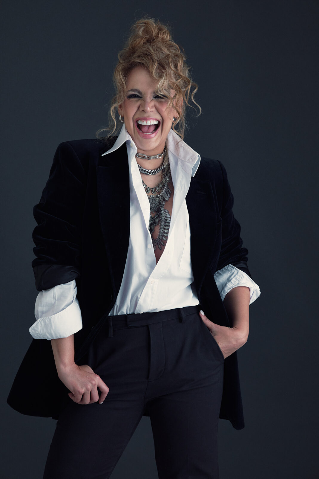 Elaiza Gil llega a Valencia