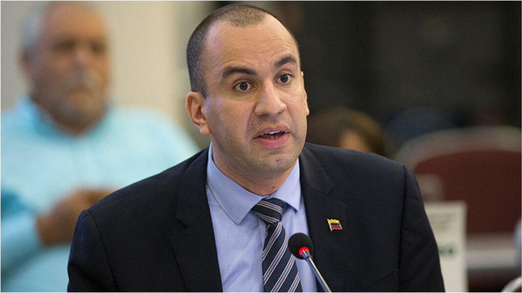 Larry Devoe - nuevo Fiscal General de la República