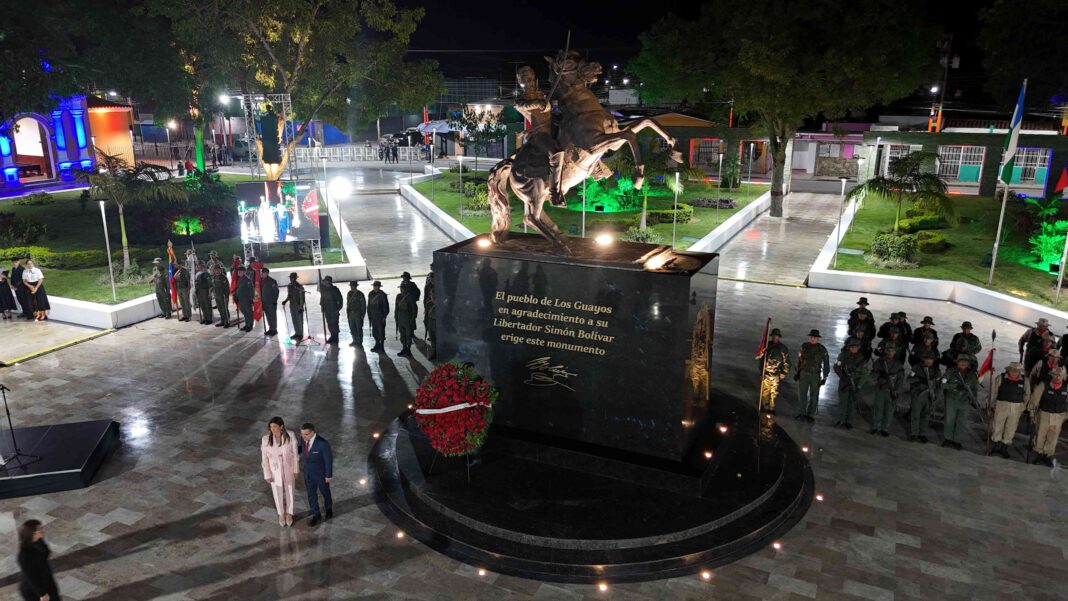 Reinauguran la plaza Bolívar de Los Guayos