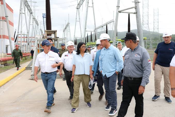 Delcy Rodríguez Termoeléctrica Carabobo