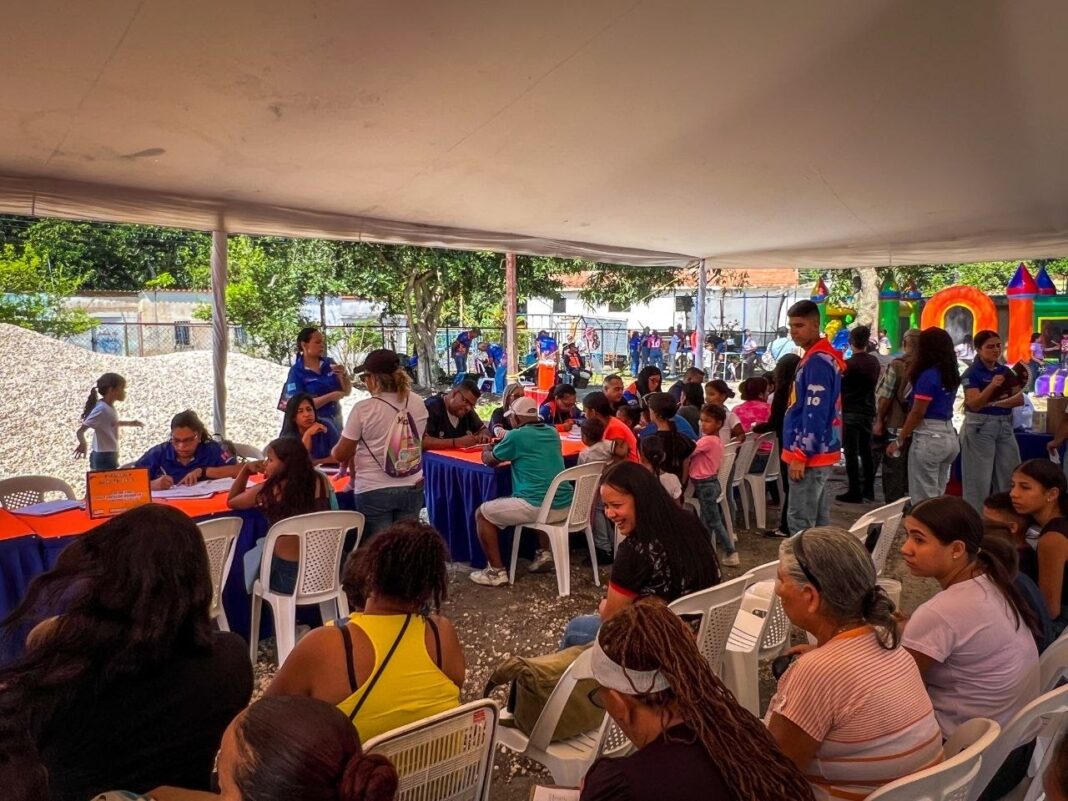 Jornada Social “Venezuela Renace”